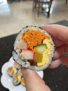 Gold Kimchi Kimbap day 10 May (Friday) delivery.  (Minimum order 3 rolls - can mix flavours)